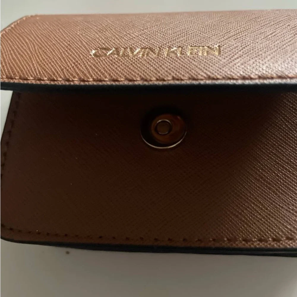 Calvin Klein Tan Leather Wallet - Picture 4 of 5